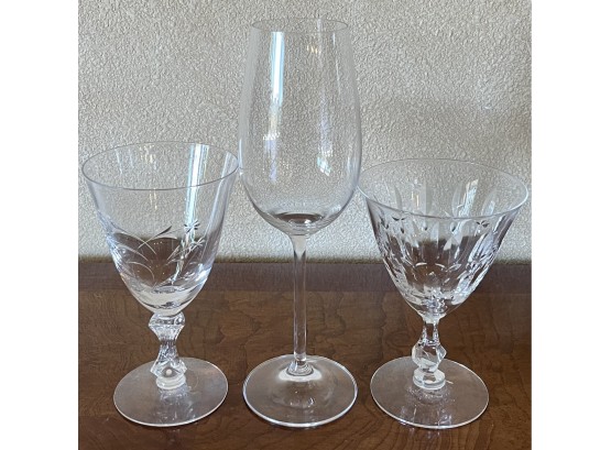 3pc Assorted Wine Glass Lot Incl. Fostoria Wheat Claret Wine Glass & Tiffan-Franciscan Karen Wine Glass