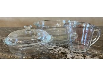 5pc Glass Pyrex Bakeware Lot Incl. 1 Qt Measuring Cup, Lidded Baking Dish, Pie Plates & More