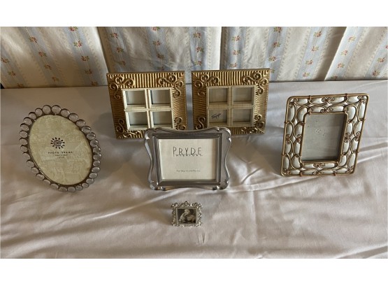 5 Various Sized Medium Picture Frames Including 1 Miniature Frame