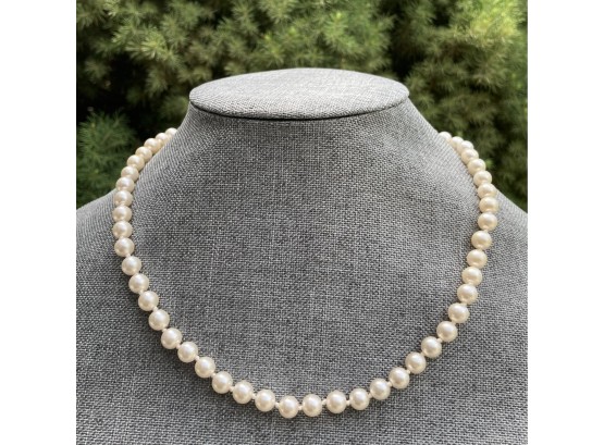 Faux Pearl Strand Necklace With Gold Tone Clasp