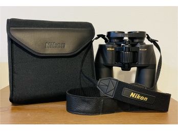 Nikon Aculon A211 Binoculars With Case