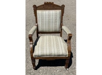 Antique Eastlake Walnut Parlor Arm Chair 25' X 26' X 38'