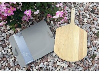 Crate And Barrel Pizza Stone And Pizza Wood Paddle