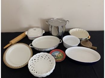 Assorted Lot Of Pots And Pans