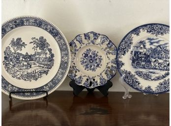 Collection Of 3 Compatible Decorative Plates With Stands
