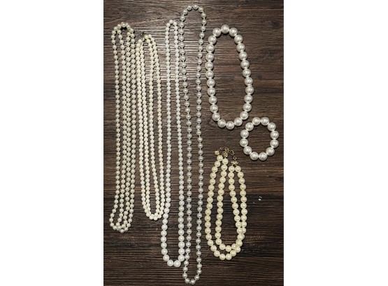 7pc Assorted Collection Of Costume Pearl Necklaces