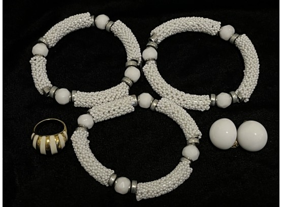5pc Collection Of White Beaded Bracelets, Earrings & Ring
