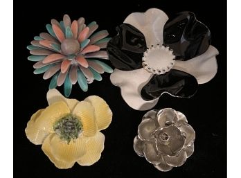 4pc Collection Of Vintage Costume Hand Made Flower Brooches