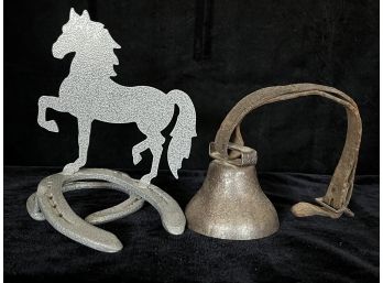 2pc Horseshoe & Vintage Bell Lot