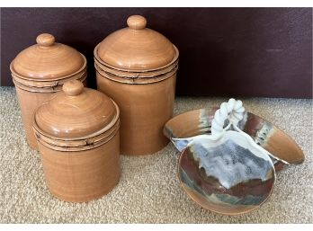 4pc Ceramic Canisters & Nut Tray