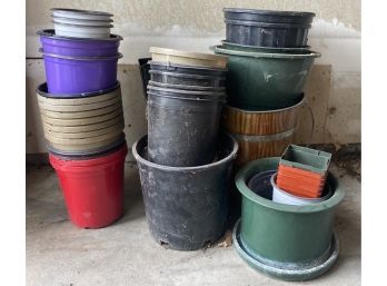 Small Grouping Of Planter Pots