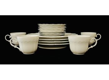 16 Pc Bavarian Porcelain White Tea Set With 4 Dinner Plates 4 Bread 4 Cups 4 Saucers