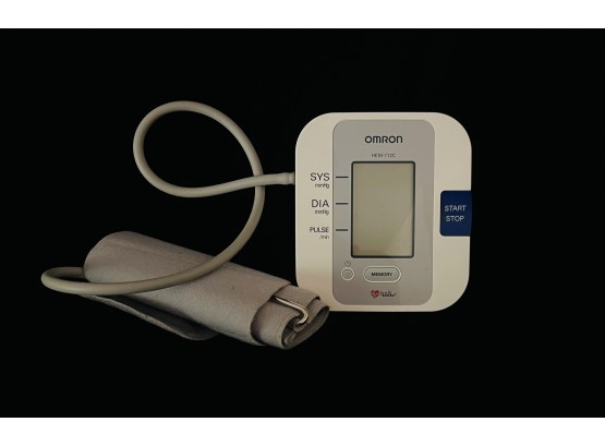 Omrom Intellisense Blood Pressure Machine
