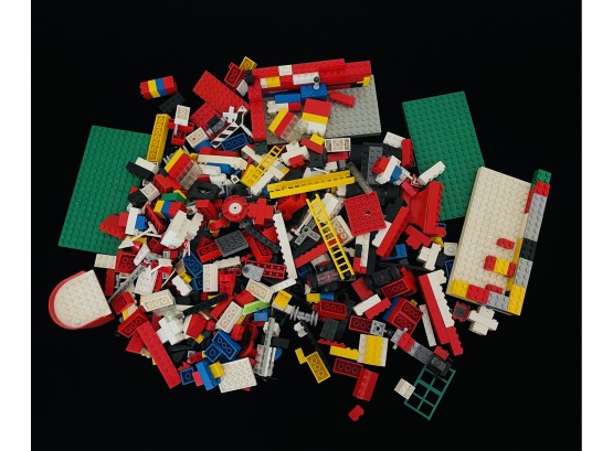Vintage Lot Of Legos