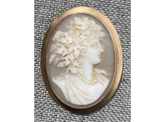 Antique Unmarked 14kt Gold Cameo Brooch