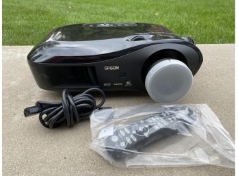 Epson Emptw700 Projector