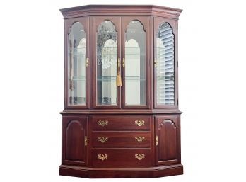 Ethan Allen 18th Century Mahogany Collection China Cabinet