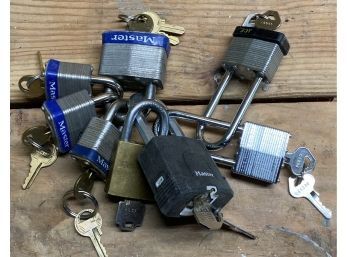 Small Grouping Of Locks With Keys