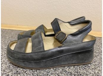 Pair Of Squitos Platform Sandals In Gray Leather Size 39
