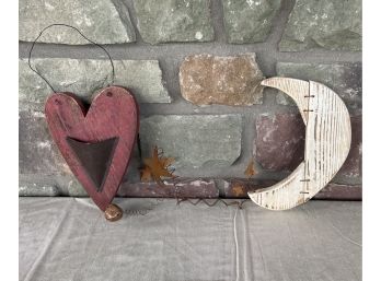 Decorative Heart & Moon Metal/wood Decor