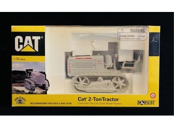 Cat 2 Ton Tractor Collectible Die Cast 1:16 Scale Model Replica