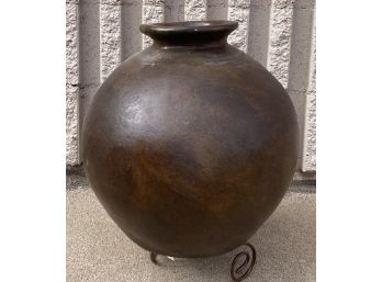 Round Urn With Pedestal
