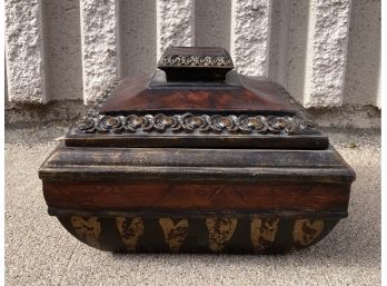Accent Lidded Box