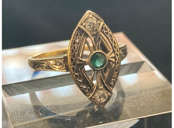 14 Kt Gold Ring With Diamonds And Emerald