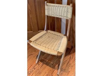 Mid Century Wood And Wicker Folding Chair