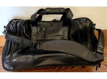 Tumi Genuine Leather Small Duffle Bag 9222D3 Bag