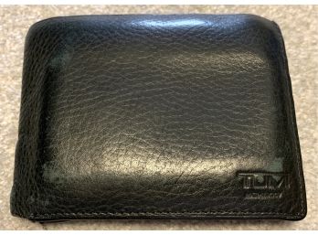 Tumi Wallet With Pebbled Leather