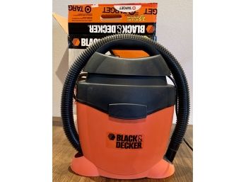 Black And Decker 3.5 Amp Wet And Dry Utility Vac