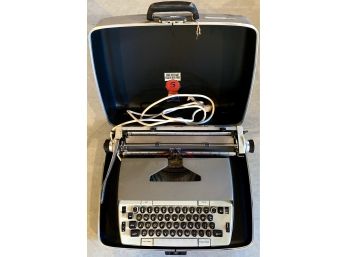 SCM Smith- Corona Electra 120 Typewriter With Hard Case