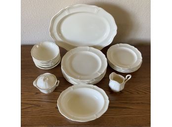 28 Piece Wedgwood China Set