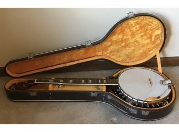 Washburn 5-string Banjo With Case