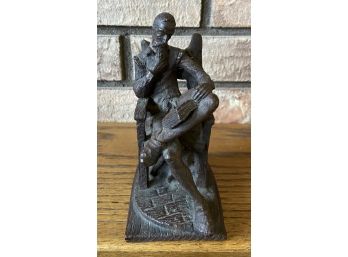 Sm Plaster Figurine Of Man Reading