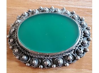 Beautiful Vintage Etruscan Green Pin With Silver Tone Rim