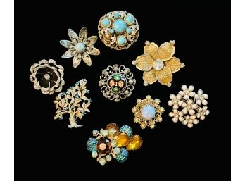 Grouping Of Botanical Themed Brooches 1 Of 3