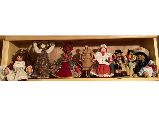 Lot Of 8 Assorted Dolls