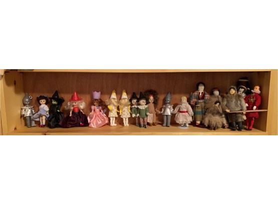 Lot Of 19 Small Dolls