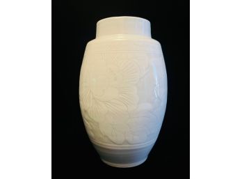 White Porcelain Japanese Vase