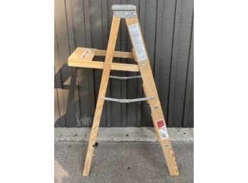 200 Pound Capacity 48' Werner Wooden Painters Ladder