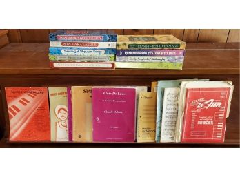Large Collection Of Vintage Piano Music Books And Sheet Music, Winter Wonderland, Star Light
