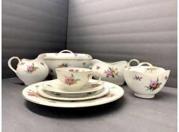 Meito Ivory China Rose Pattern W/ Gold Gilt Rim Service For 12