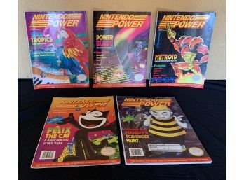 5 Nintendo Power Magazines Volumes 21, 23,31,40, 45