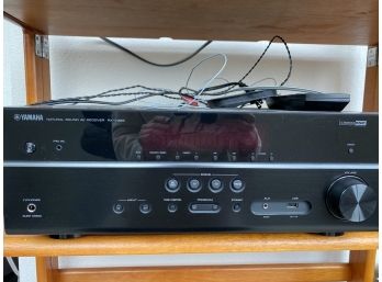 Yamaha Natural Sound AV Receiver RX-v385 With Remote