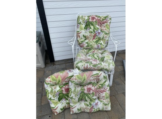 Wrought Iron Rocker With 4 Tropical Pattern Cushions