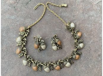 Vintage Matching Acorn Necklace And Earrings With Gold Tone Foliage