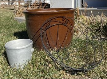 Planter Pots And Hanging Metal Basket