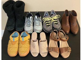 (7) Pairs Of Women's Shoes Including Vince Camuto, Atrex, & More